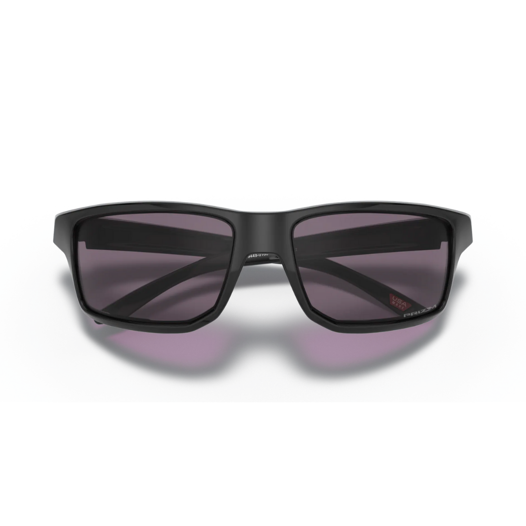 Oakley Gibston